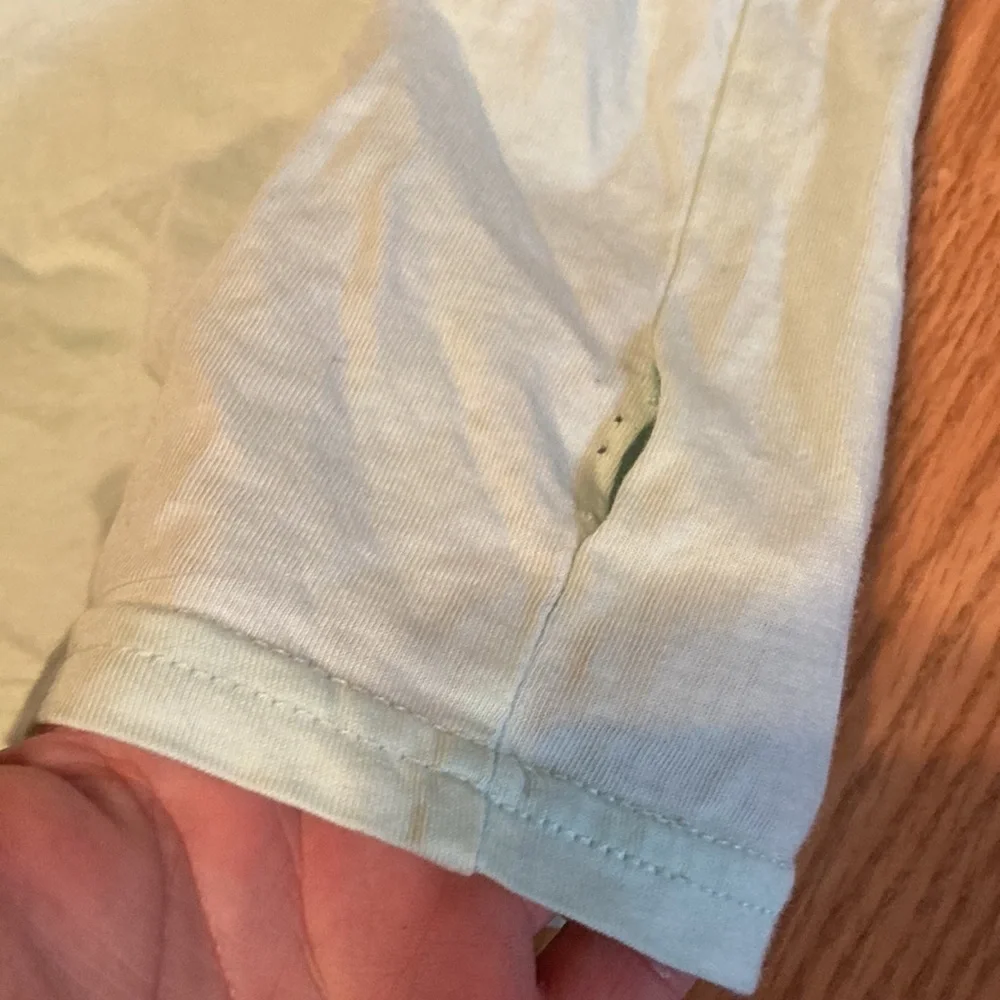 Oakley t-shirt
